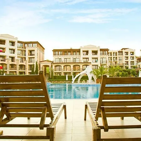 Private In Green Life Beach *